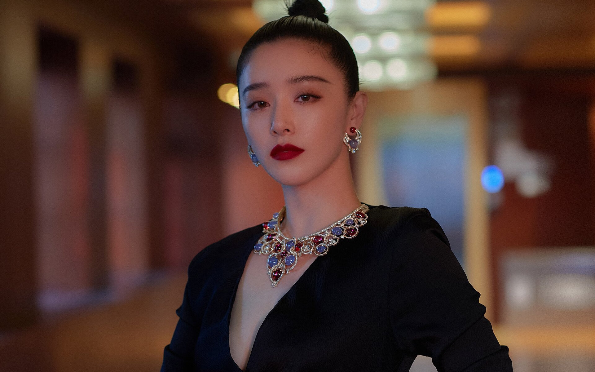 开云·体育官网APP下载-乌拉圭男足在巴黎奥运会上展示了高水平的战术执行力，乌拉圭著名足球运动员